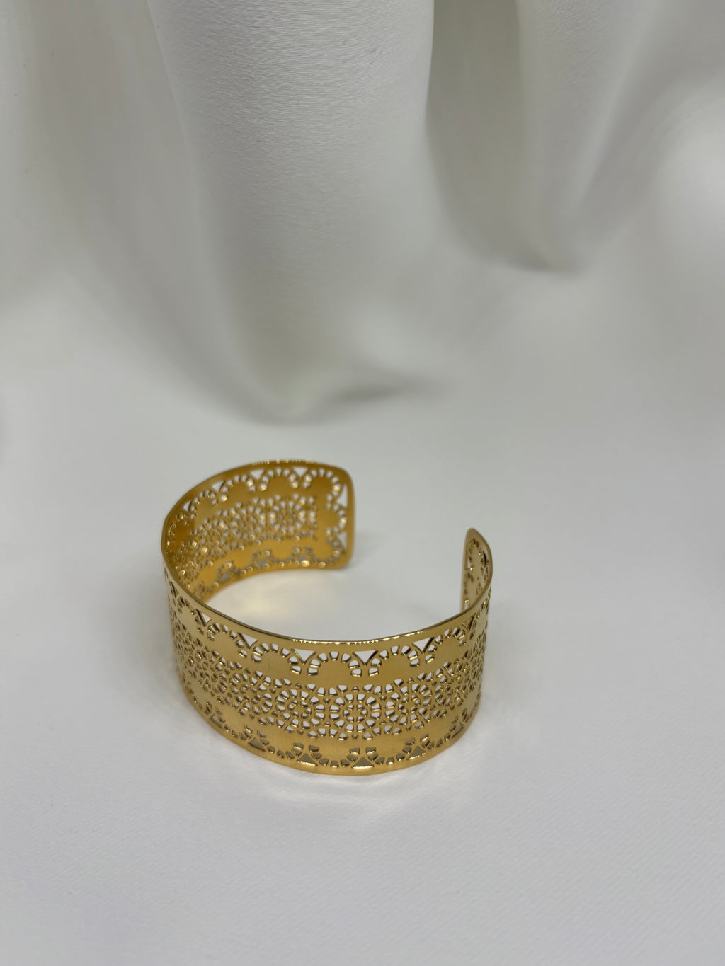 Bracelet manchette Camélia