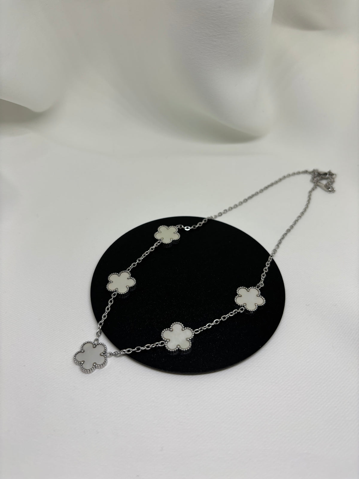 Collier Lina