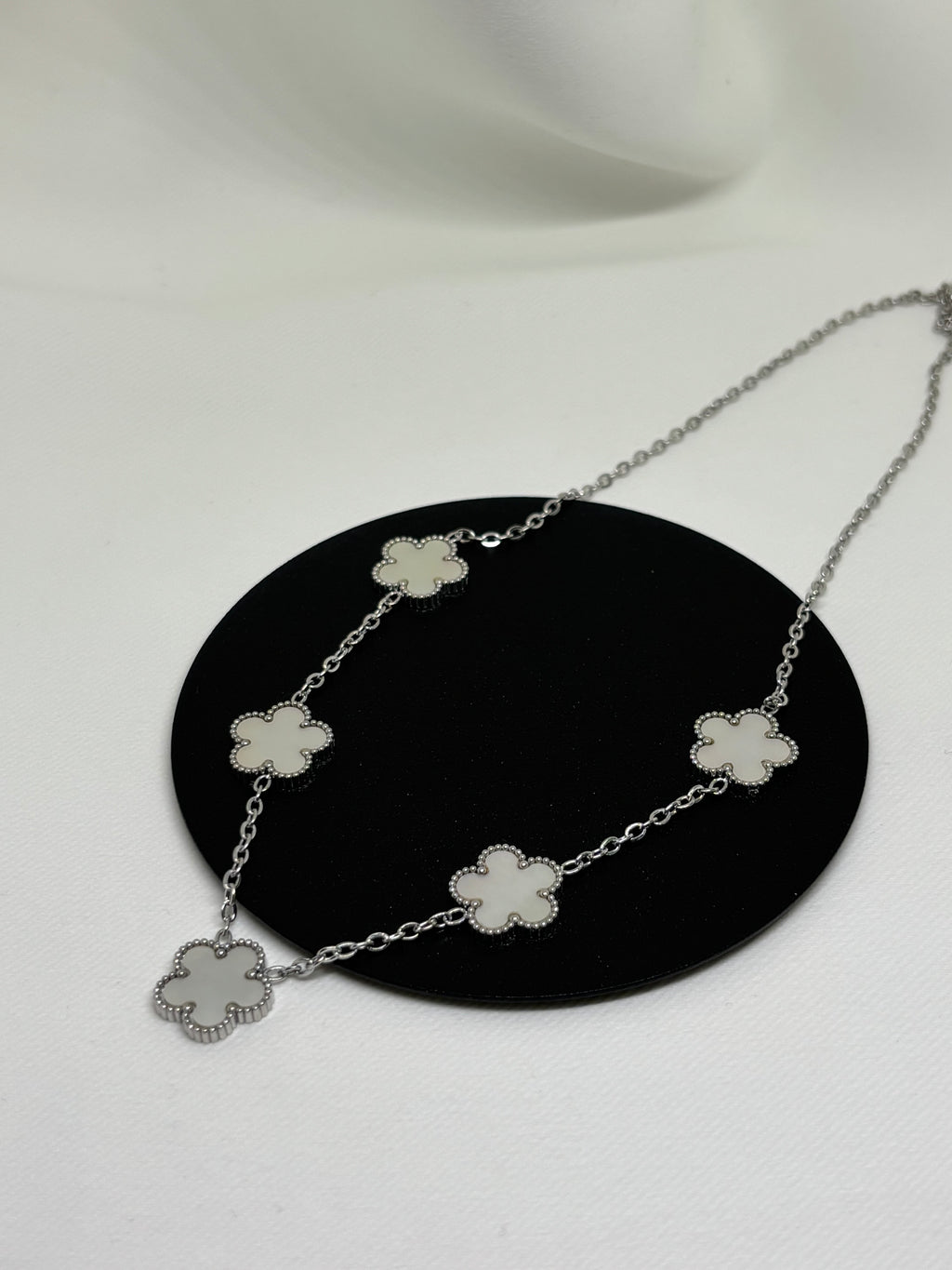 Collier Lina